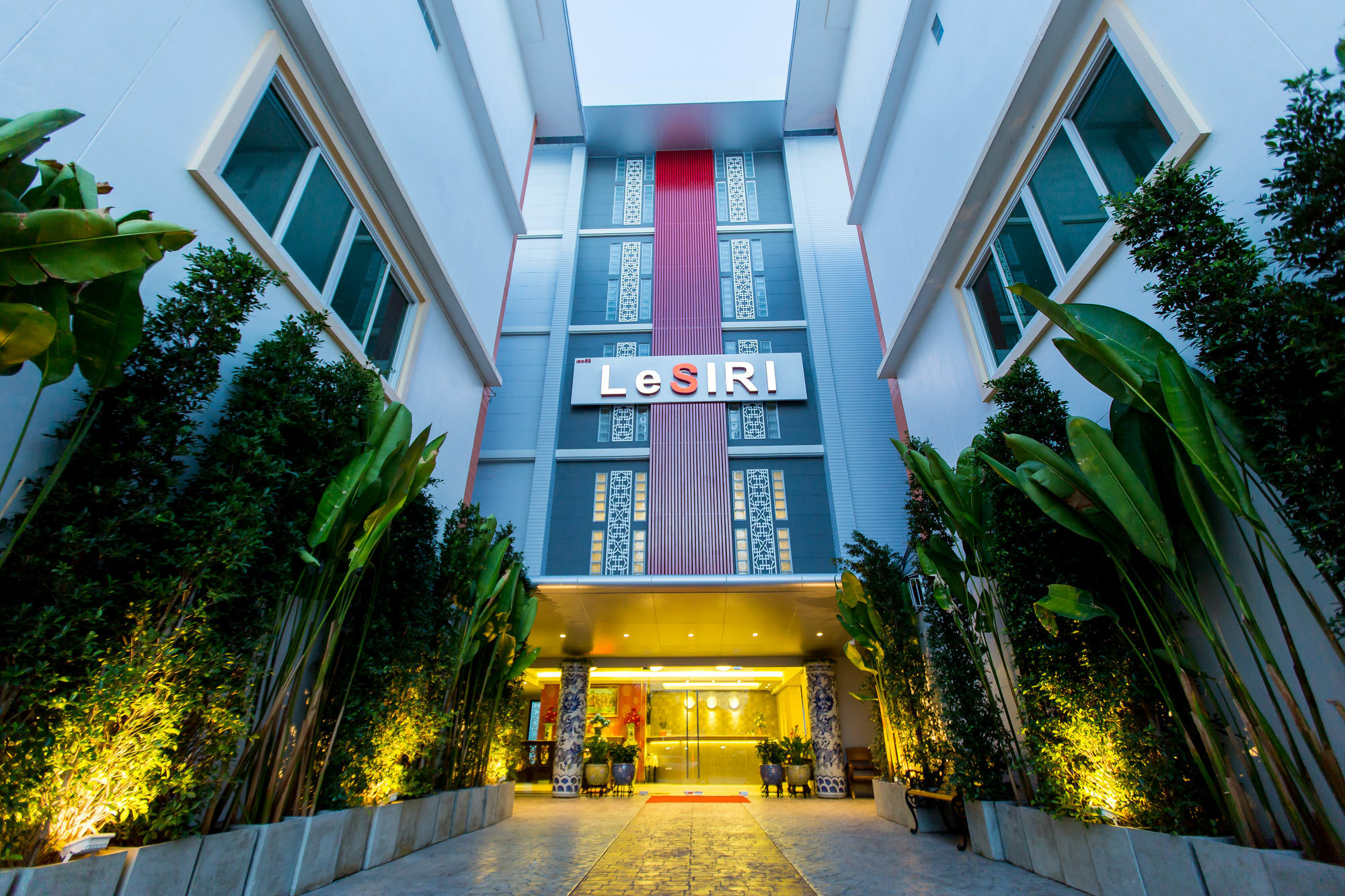 Rung Aroon Hotel By Le Siri Chiang Mai Dış mekan fotoğraf